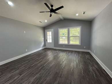 Welcome to this beautifully constructed new home, ideally - photo 2
