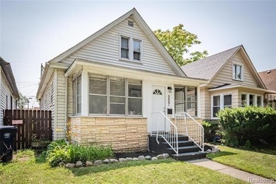 Detroit River Home Sale Pending in River Rouge Michigan