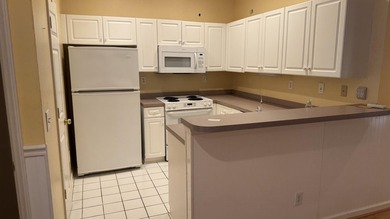 3 bedroom, 2 bath, condo located in the Intercoastal community - photo 5