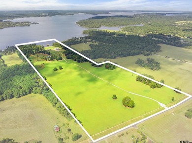 It is my pleasure to present this unparalleled, sprawling Lake - photo 2