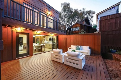 Set at the end of a quiet cul-de-sac in coveted Mission Hills - photo 4