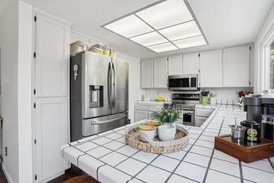 Breathtaking views of the gorgeous foothills await you at this - photo 13