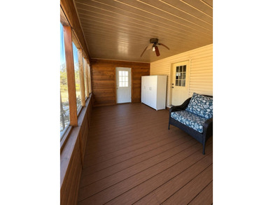 Tucked away in a peaceful country setting, this 3-bedroom - photo 14