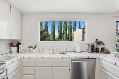 Breathtaking views of the gorgeous foothills await you at this - photo 17