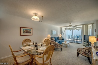 Escape to paradise in this stunning direct beachfront condo - photo 19