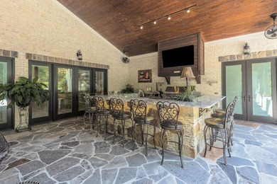 Custom estate property located on 8.67 acres in the heart of - photo 24