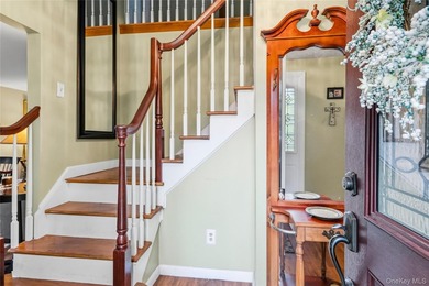 Beautifully Maintained Stony Brook Home in the Desirable P - photo 4