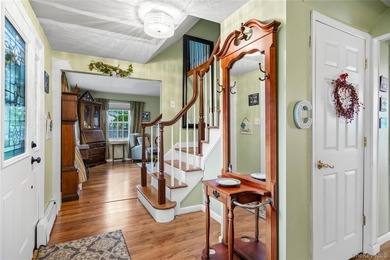 Beautifully Maintained Stony Brook Home in the Desirable P - photo 6