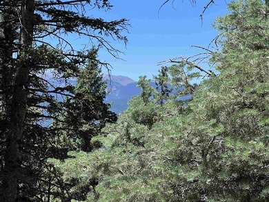 If you're looking for a quiet location that also has nearby - photo 7