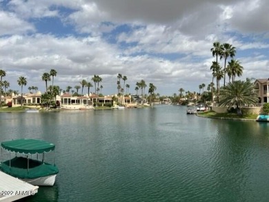 Lake Townhome/Townhouse For Sale in Scottsdale, Arizona