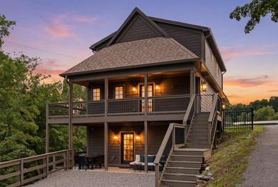 The Lakefront Dream Home you've always wanted, complete with - photo 1