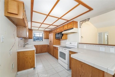 Welcome to 5209 Sepulveda Blvd, a charming 3-bedroom, 2-bath - photo 16
