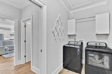 Stunning home nestled in a a highly desirable Southport - photo 22