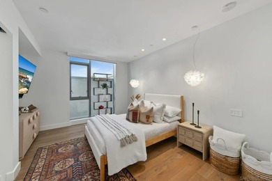 Discover a rare opportunity at The Park in Bankers Hill with - photo 8