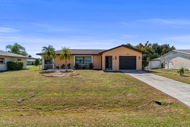 Port Charlotte Waterway Area Home For Sale in Port Charlotte Florida