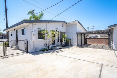 Welcome to 5209 Sepulveda Blvd, a charming 3-bedroom, 2-bath - photo 40