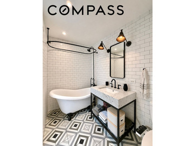 Are you looking for classic townhouse character combined with - photo 16