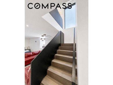 Are you looking for classic townhouse character combined with - photo 22