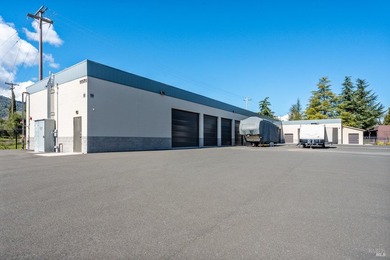 Nearly new industrial or automotive property on acreage in - photo 1