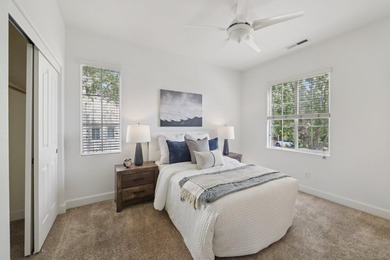 Experience luxury and versatility in this stunning Shapell-built - photo 33