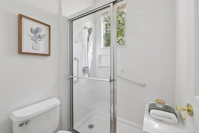 Experience luxury and versatility in this stunning Shapell-built - photo 36