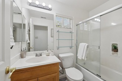 Experience luxury and versatility in this stunning Shapell-built - photo 47