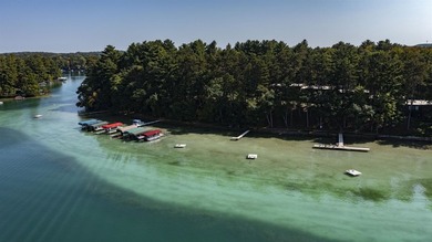 Dream location on the Waupaca Chain O' Lakes! Renovated Wingspan - photo 6