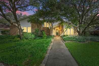 Lake Home For Sale in Arlington, Texas