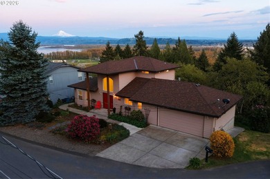Perched at the end of a peaceful cul-de-sac in sought-after - photo 1