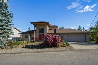 Perched at the end of a peaceful cul-de-sac in sought-after - photo 4