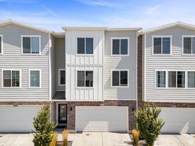 Utah Lake Townhome/Townhouse For Sale in Eagle Mountain Utah