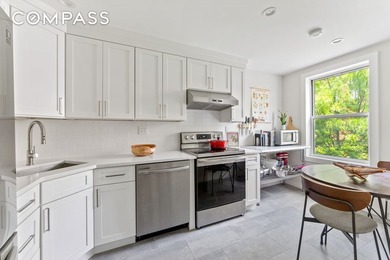 30 Bergen Street sits at the nexus of the ever-popular Cobble - photo 13