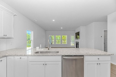 RARE LAKEFRONT PRIVACY IN THE HEART OF MYRTLE BEACH!! Welcome to - photo 8