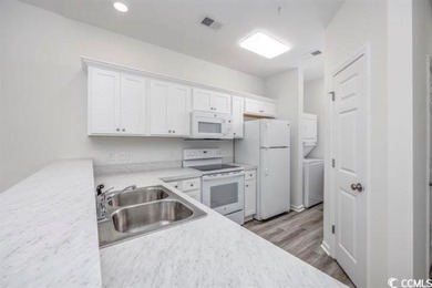 Don't miss this opportunity on a 2 year old like new 2 bedroom 2 - photo 2
