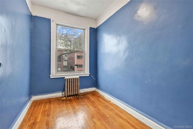 Welcome to 1188 Grant Avenue, a spacious two-family property - photo 12