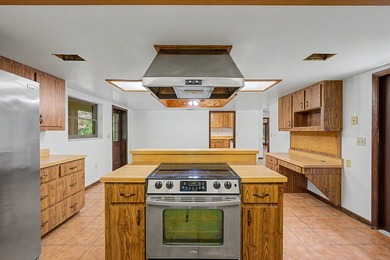 Just listed, this property offers the perfect blend of secluded - photo 18