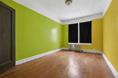 Welcome to 1188 Grant Avenue, a spacious two-family property - photo 23