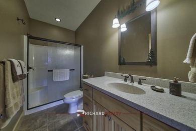 This one-of-a-kind property offers incredible privacy and views - photo 30
