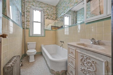 Welcome to 1188 Grant Avenue, a spacious two-family property - photo 34