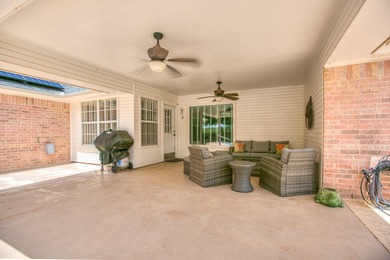 Welcome to this beautifully updated 3-bedroom, 2-bath home in - photo 35