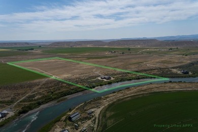 This one-of-a-kind property offers incredible privacy and views - photo 37