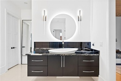 Exquisitely appointed home located in Milton's most sought-after - photo 48