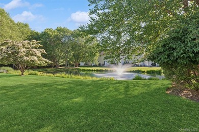 Welcome to 42 Blueberry Common, a beautifully maintained - photo 7