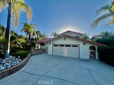 Lake Home For Sale in Canyon Lake, California