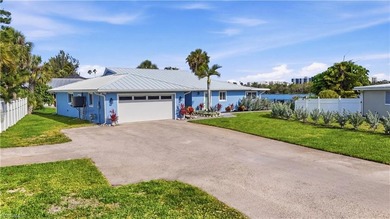 Completely reimagined waterfront residence in Laguna Shores - photo 4