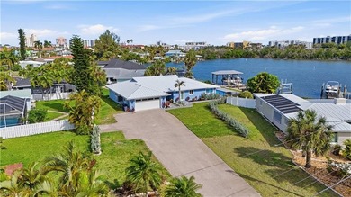 Completely reimagined waterfront residence in Laguna Shores - photo 7