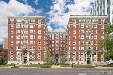 Historic, elegant, spacious and a superb location adjacent to