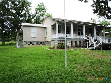 For Sale - The River House 246 e. Lincoln New Braunfels, Tx - photo 2
