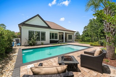 Welcome to this exceptional 4-bedroom, 3.5-bathroom home - photo 4