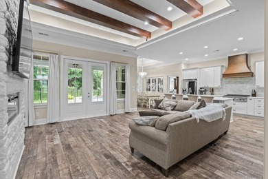Welcome to this exceptional 4-bedroom, 3.5-bathroom home - photo 7